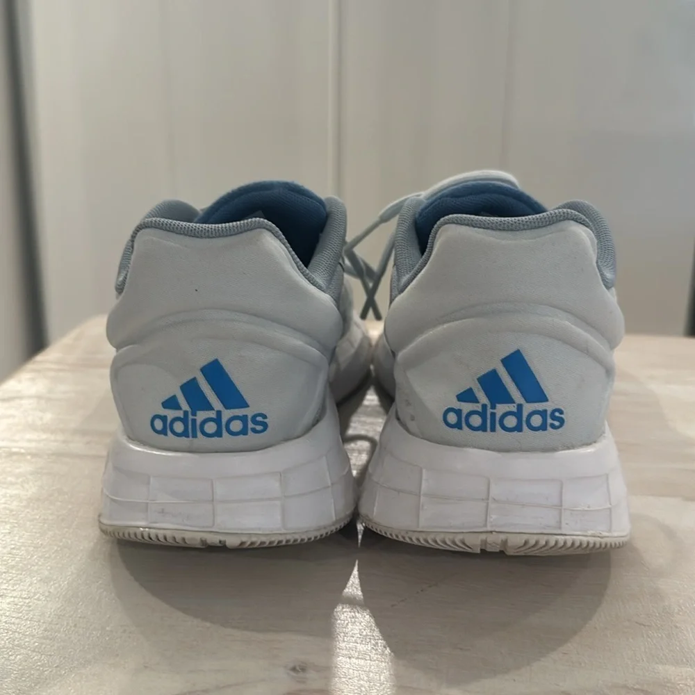 Adidas - Picture 3 of 10